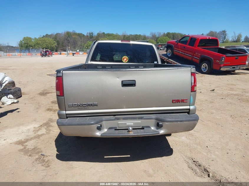 2002 GMC Sonoma Sls VIN: 1GTCS19W828101070 Lot: 44615467