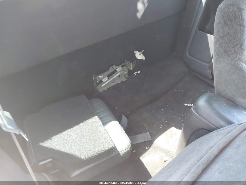 2002 GMC Sonoma Sls VIN: 1GTCS19W828101070 Lot: 44615467