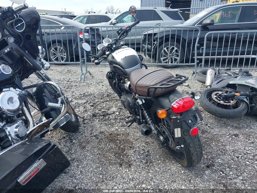 2022 Triumph Motorcycle Bonneville T120/Black