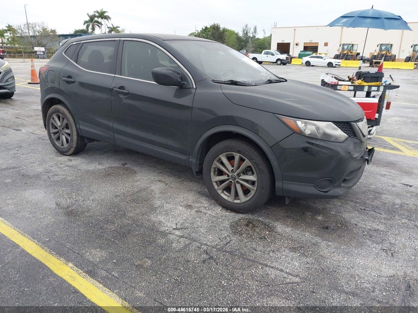 2019 Nissan Rogue Sport S