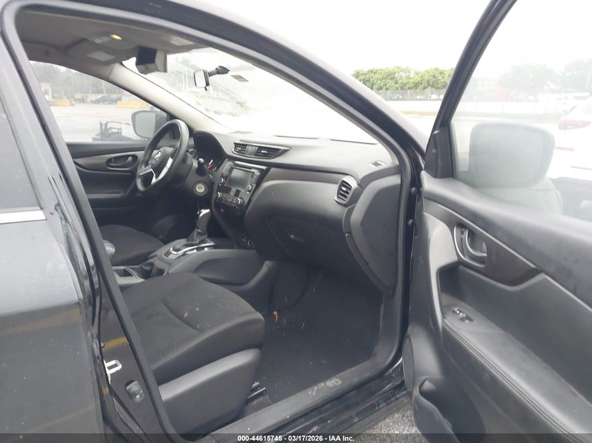 2019 Nissan Rogue Sport S