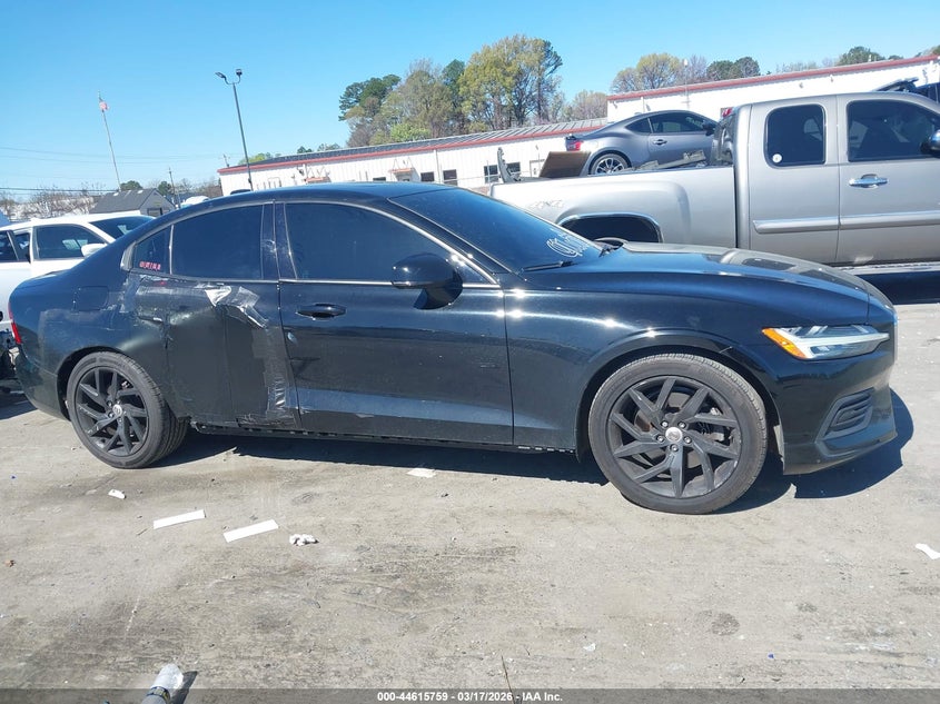 2020 Volvo S60 T5 Momentum VIN: 7JR102FK5LG039141 Lot: 44615759