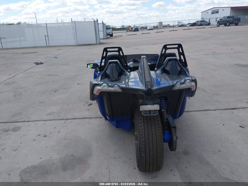 2021 Polaris Slingshot R/Le VIN: 57XAARHB8M8147452 Lot: 44615762