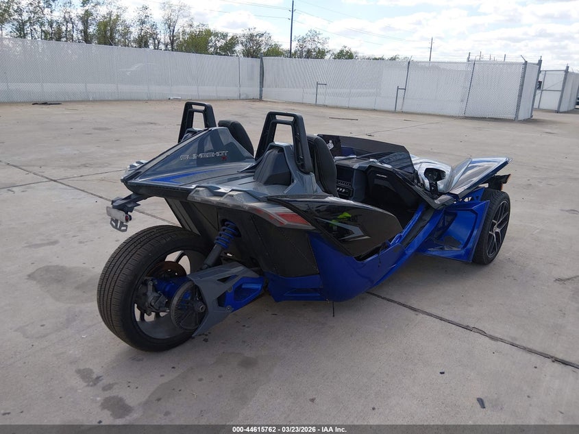 2021 POLARIS SLINGSHOT auction photo 4