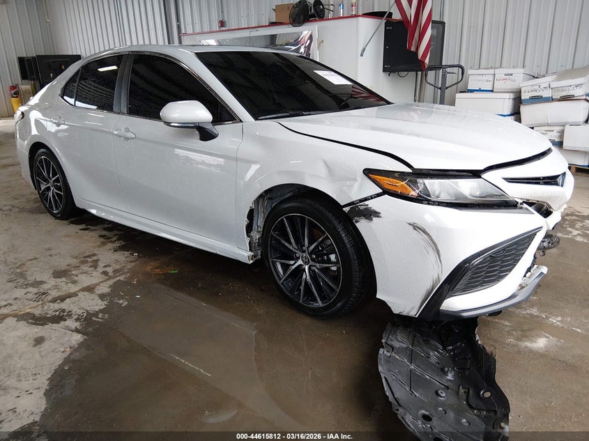 2023 Toyota Camry Se Hybrid