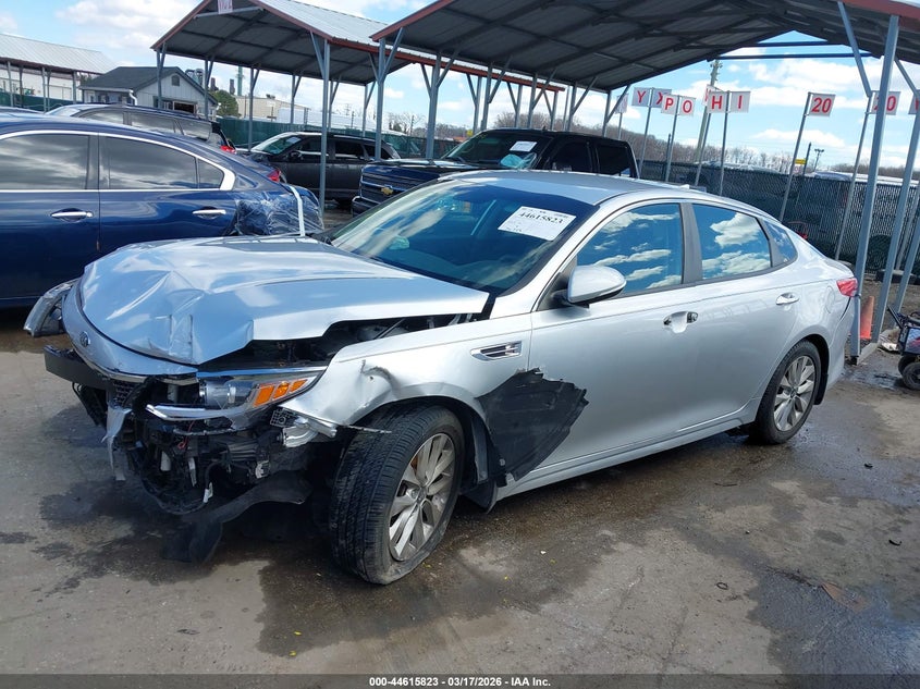 Vin: 5xxgt4l30jg256657, lot: 45112801, kia optima lx 20182