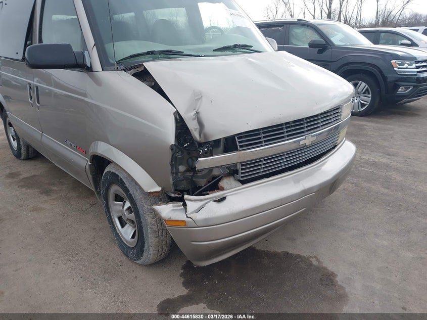 2002 Chevrolet Astro Ls VIN: 1GNEL19X32B142523 Lot: 44615830