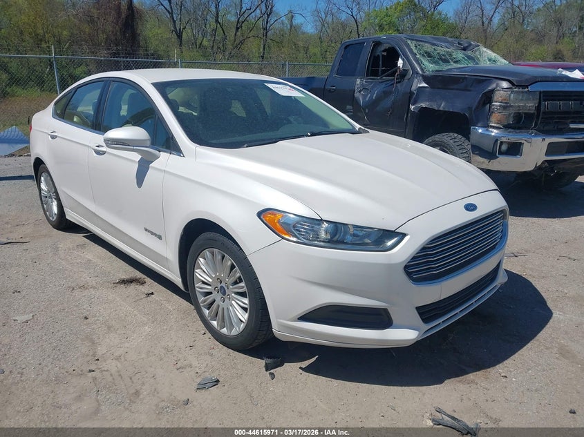 2016 Ford Fusion Hybrid Se