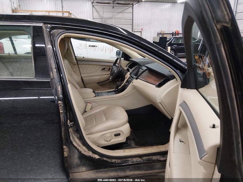 2016 Ford Taurus Sel