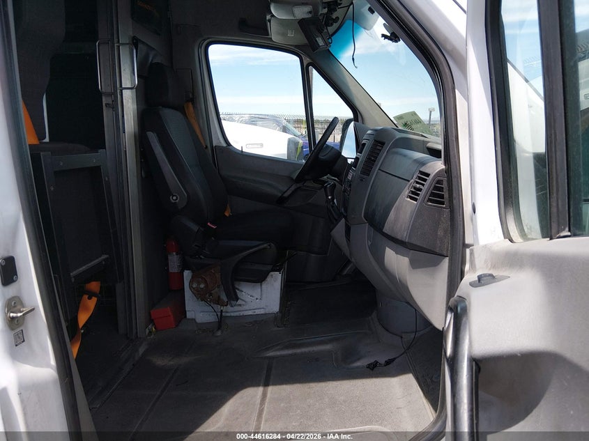 2015 Mercedes-Benz Sprinter 2500 High Roof