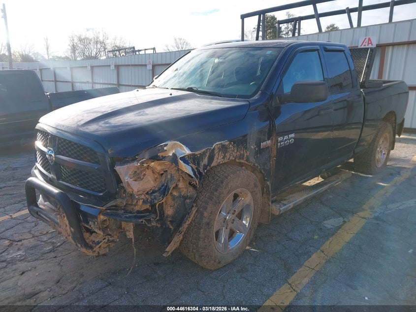 2017 Ram 1500 Express 4X4 6'4 Box