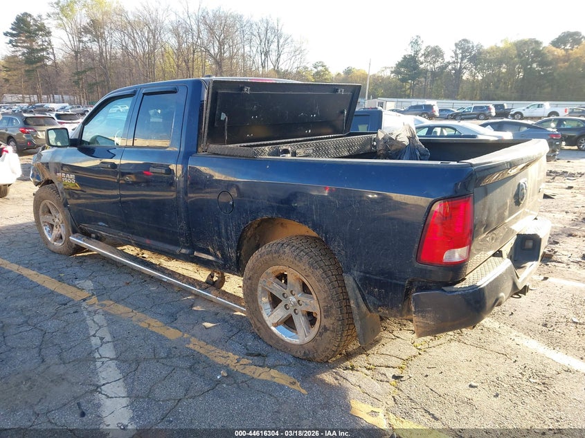 2017 Ram 1500 Express 4X4 6'4 Box