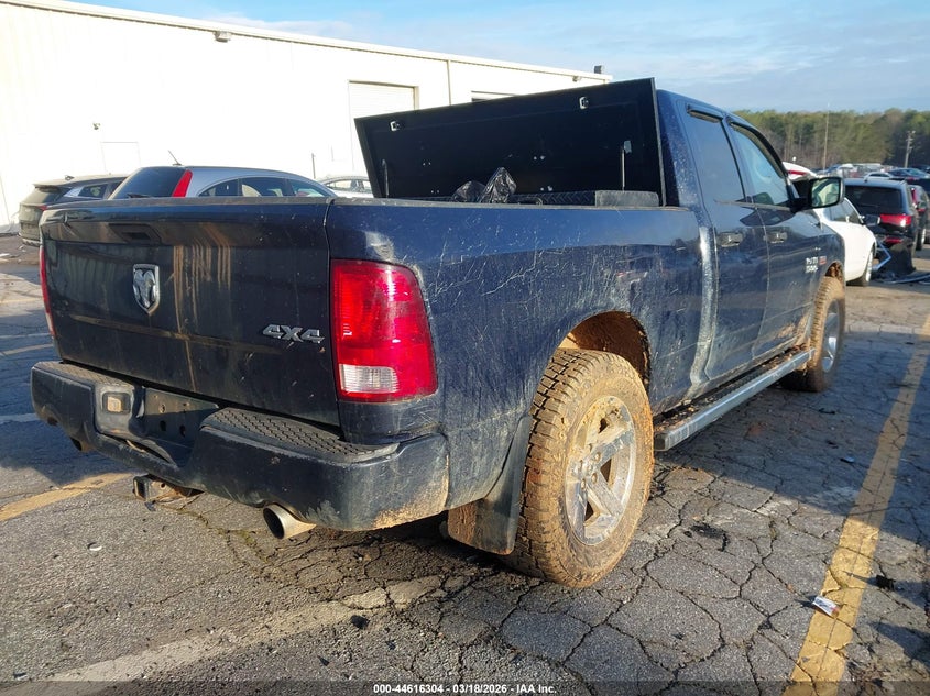 2017 Ram 1500 Express 4X4 6'4 Box