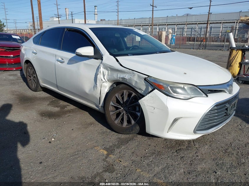 2017 Toyota Avalon Xle Plus