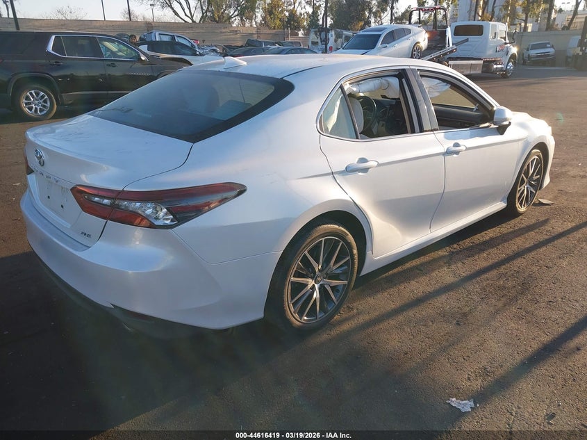 2022 Toyota Camry Xle