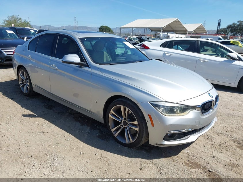 Vin: wba8e1c3xha029377, lot: 45113425, bmw 330e iperformance 2017 img_1
