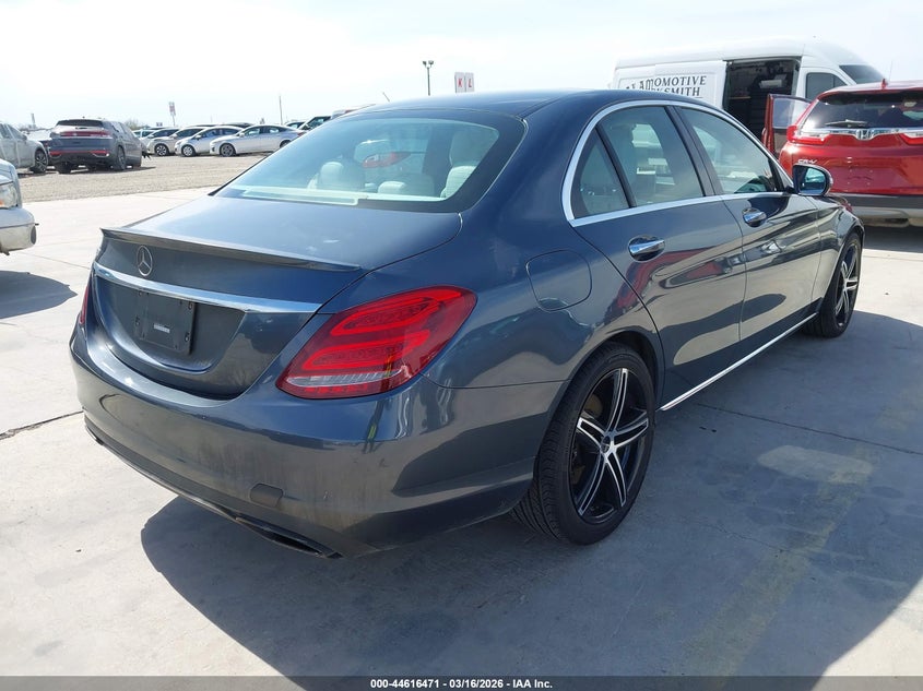 2015 Mercedes-Benz C 300