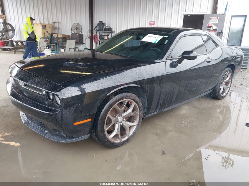 2016 Dodge Challenger Sxt