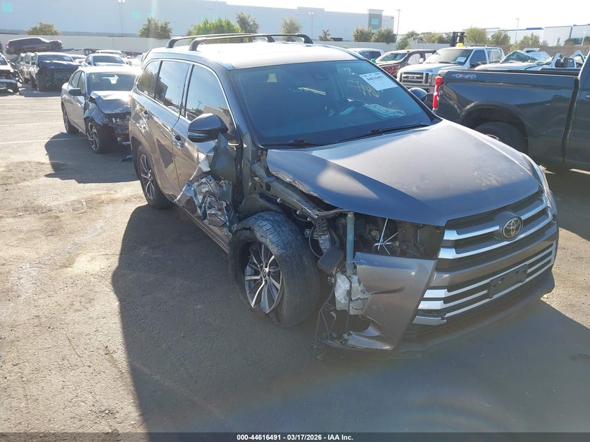 2018 Toyota Highlander Xle