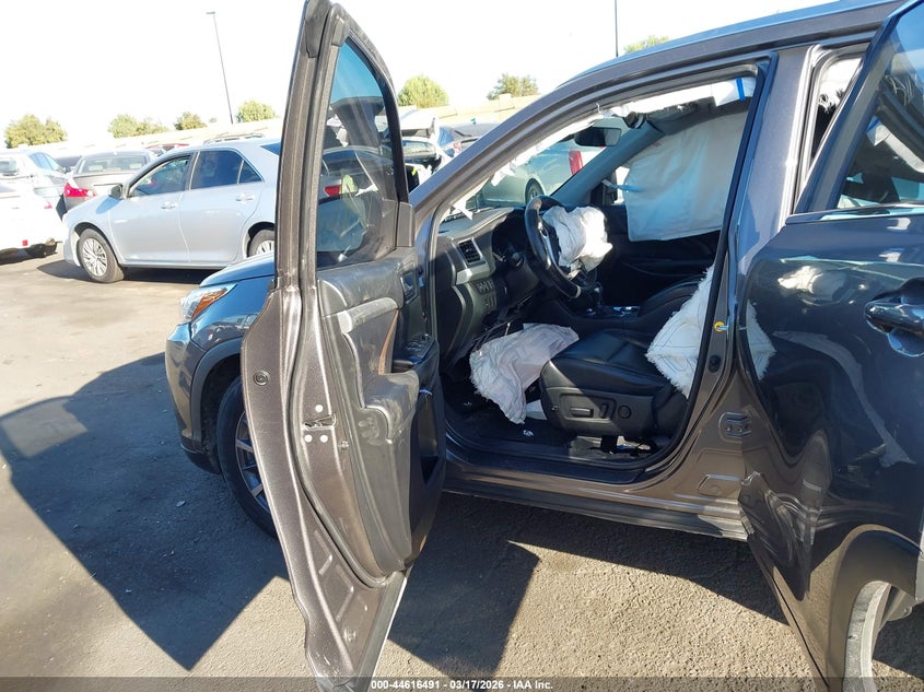 2018 Toyota Highlander Xle