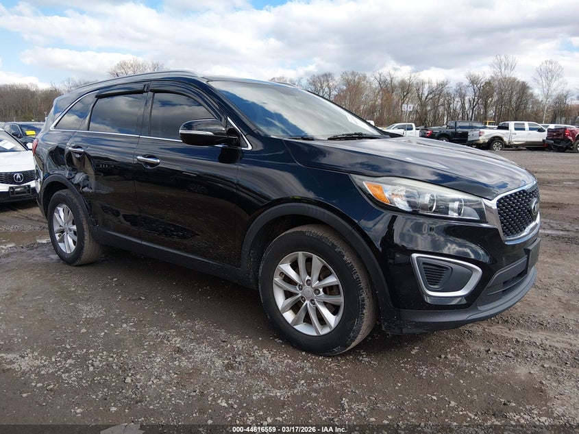 2017 KIA SORENTO 2.4L LX