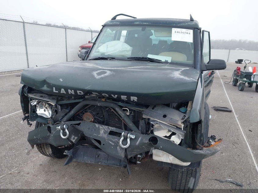 2001 Land Rover Discovery Series Ii VIN: SALTL15451A712627 Lot: 44616584