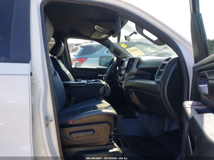 2024 Ram 1500 Tradesman 4X4 6'4 Box