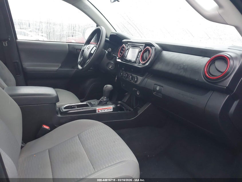 2016 Toyota Tacoma Sr