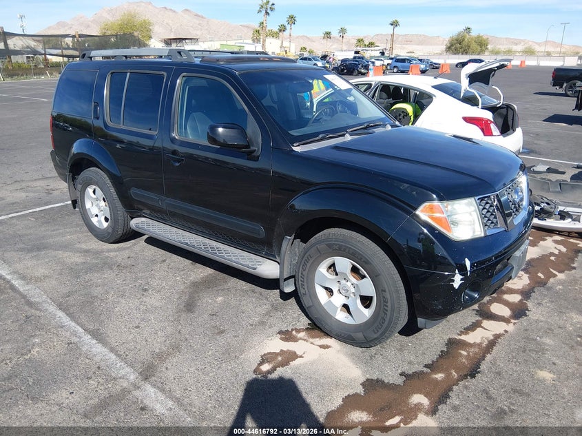 2005 Nissan Pathfinder Se