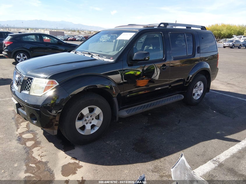 2005 Nissan Pathfinder Se
