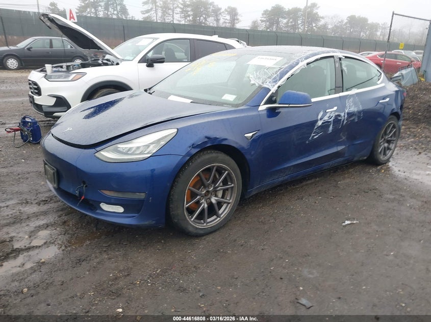 2019 Tesla Model 3 Long Range/Performance
