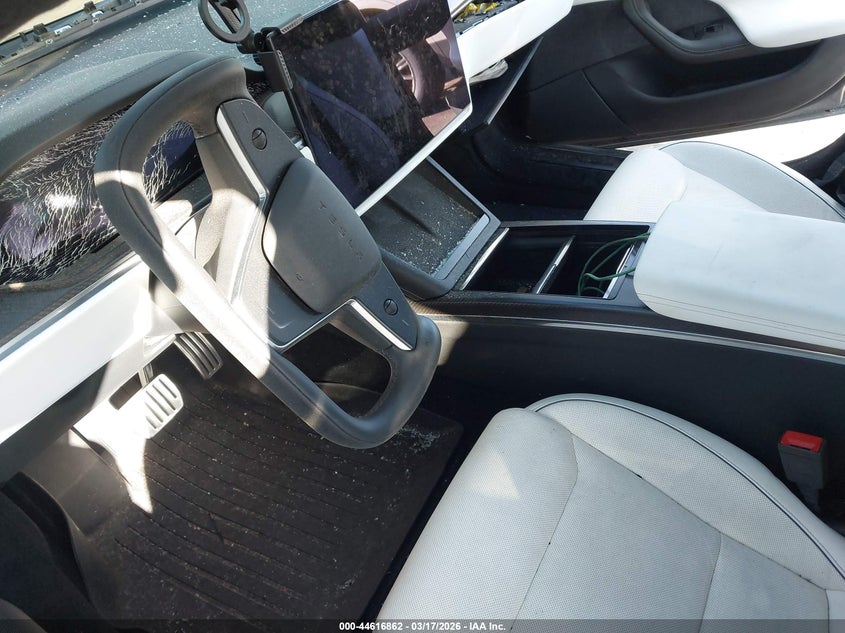 2022 Tesla Model S Plaid Tri Motor All-Wheel Drive VIN: 5YJSA1E60NF472071 Lot: 44616862