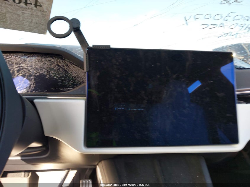 2022 Tesla Model S Plaid Tri Motor All-Wheel Drive VIN: 5YJSA1E60NF472071 Lot: 44616862