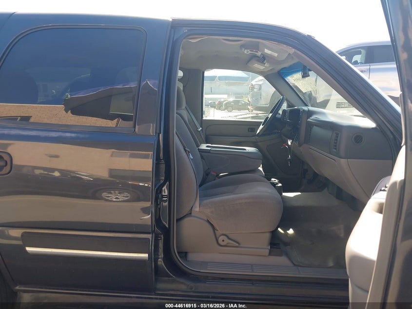 2004 Chevrolet Tahoe Ls