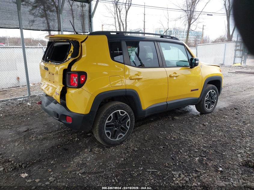 2016 Jeep Renegade Trailhawk