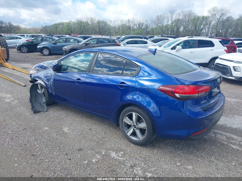 Vin: 3kpfl4a70je255244, lot: 45114001, kia forte lx 20183