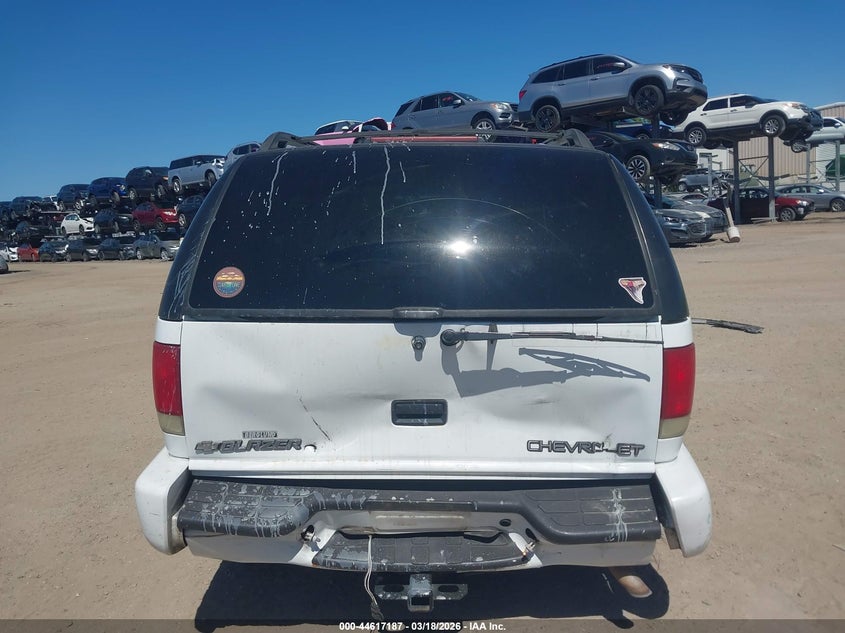 2000 Chevrolet Blazer Ls VIN: 1GNDT13W2Y2323228 Lot: 44617187