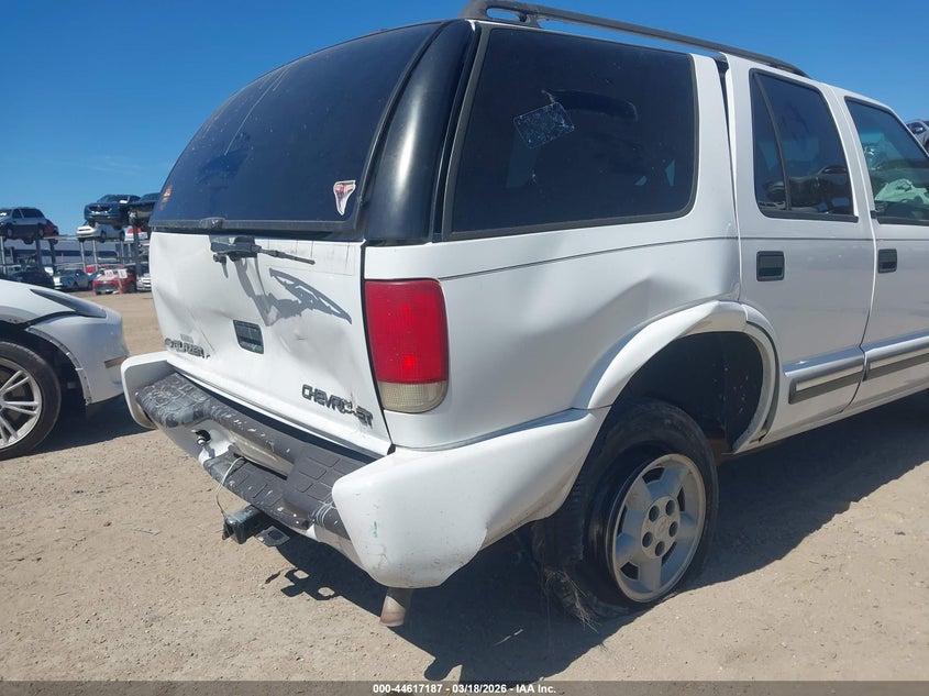 2000 Chevrolet Blazer Ls VIN: 1GNDT13W2Y2323228 Lot: 44617187