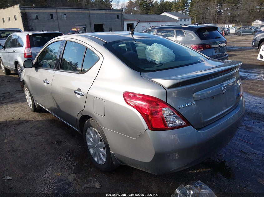 2014 Nissan Versa 1.6 S/1.6 S+/1.6 Sl/1.6 Sv