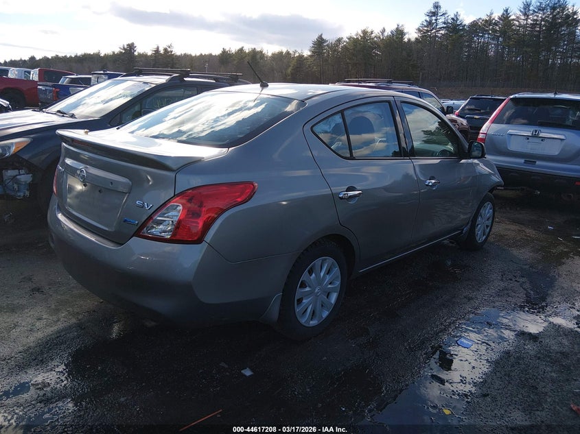 2014 Nissan Versa 1.6 S/1.6 S+/1.6 Sl/1.6 Sv