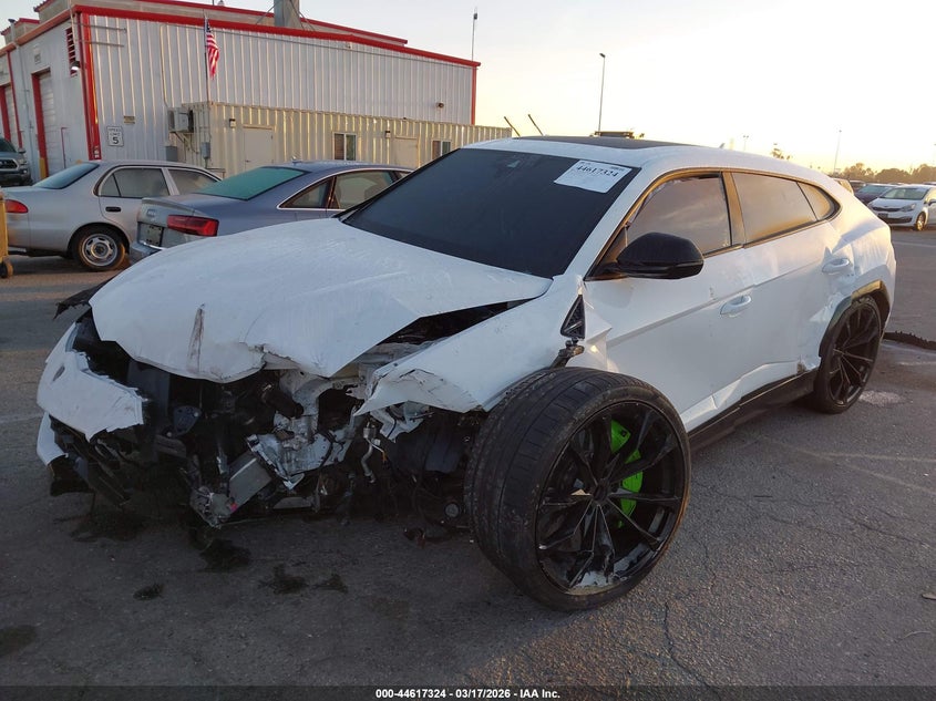 LAMBORGHINI URUS 2022 VIN ZPBUA1ZL9NLA19906