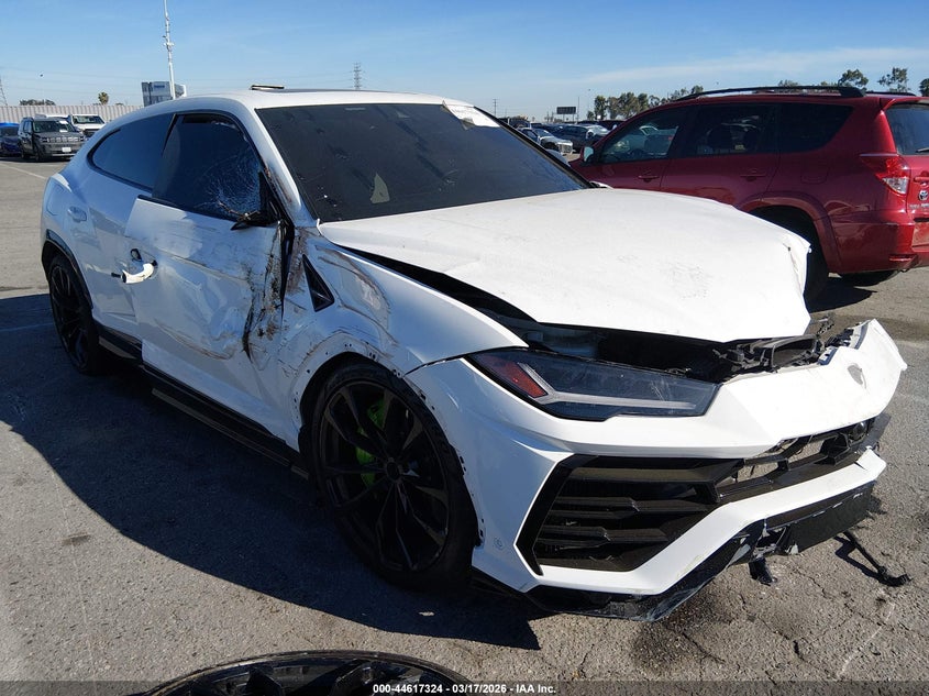 2022 LAMBORGHINI URUS auction photo 1