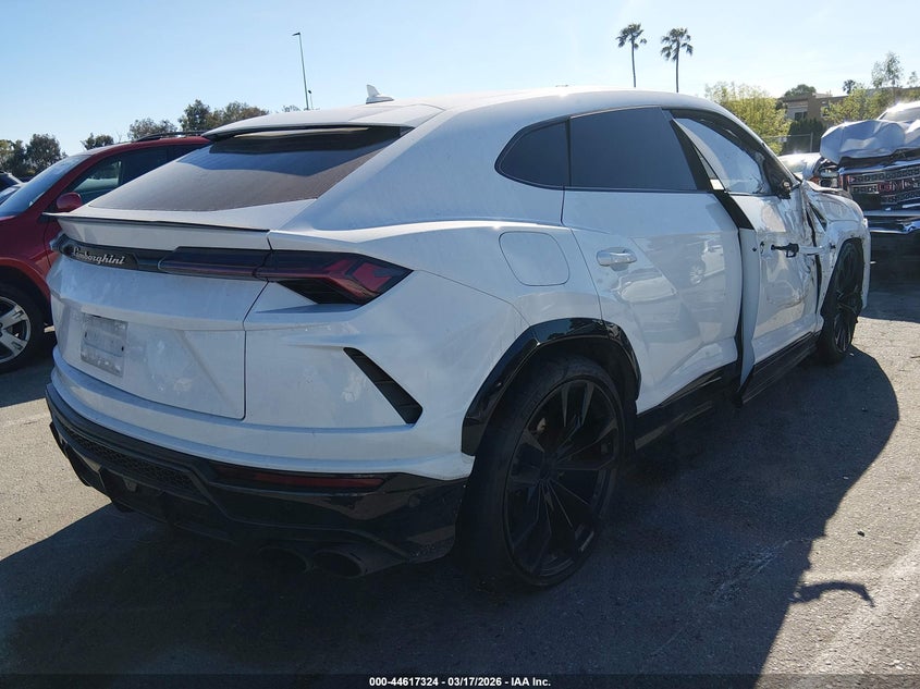 2022 LAMBORGHINI URUS auction photo 4