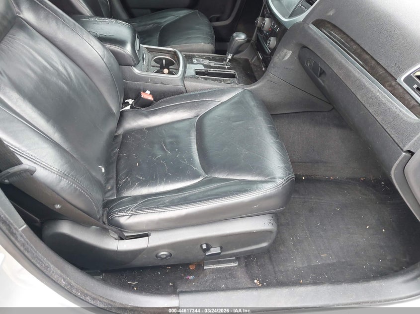 2011 Chrysler 300 Limited