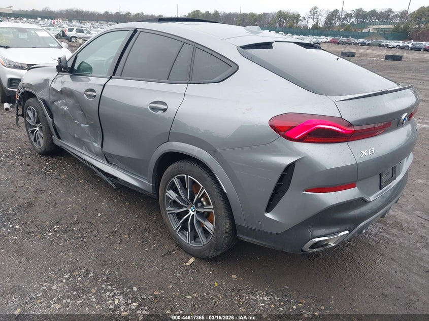 2025 BMW X6 xDrive40I