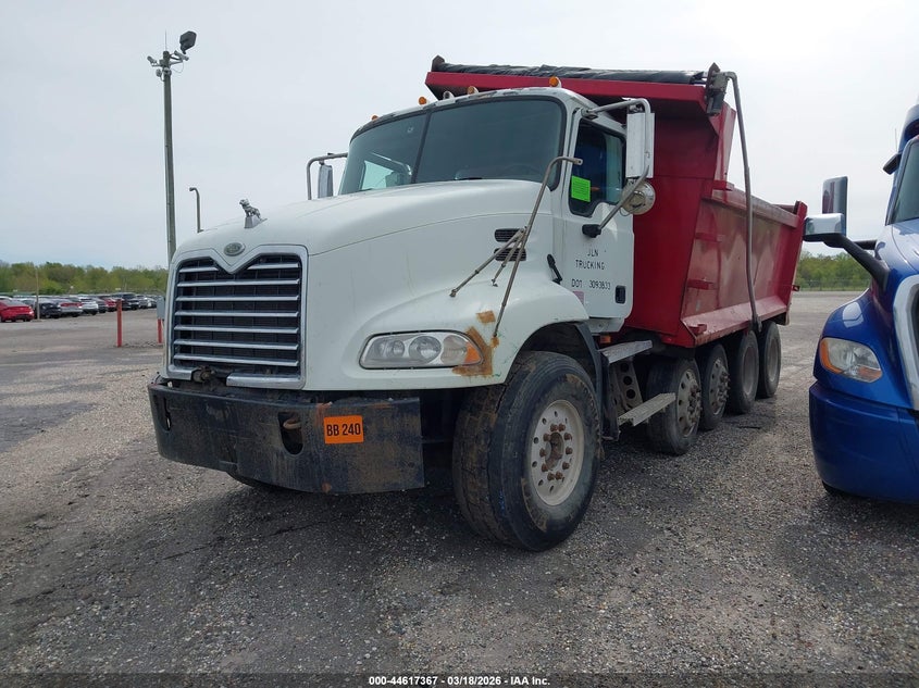 1M1AK01Y26N002833 2006 Mack 600 Cxn600 photo 1
