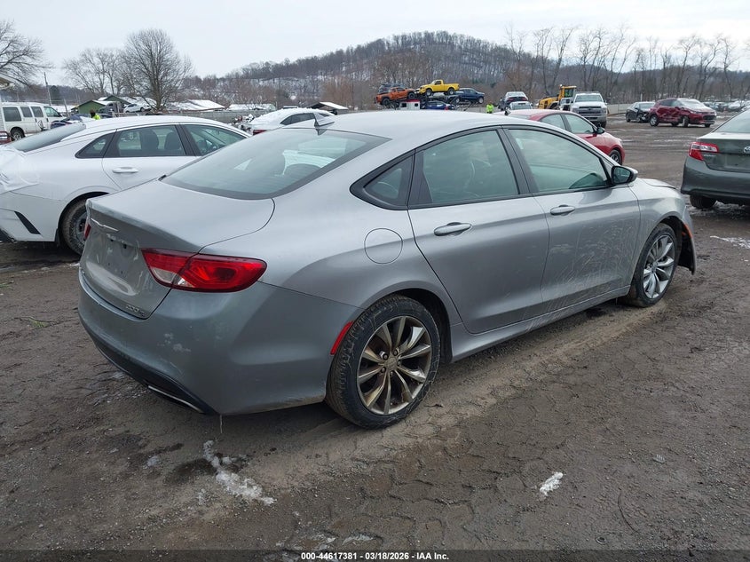 2016 Chrysler 200 S