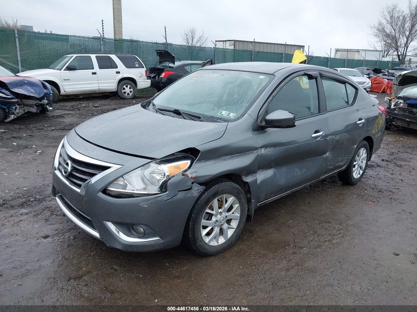 2016 Nissan Versa 1.6 Sv