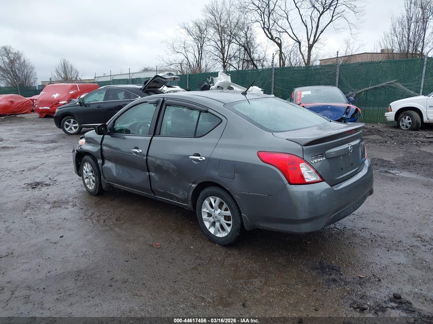 2016 Nissan Versa 1.6 Sv