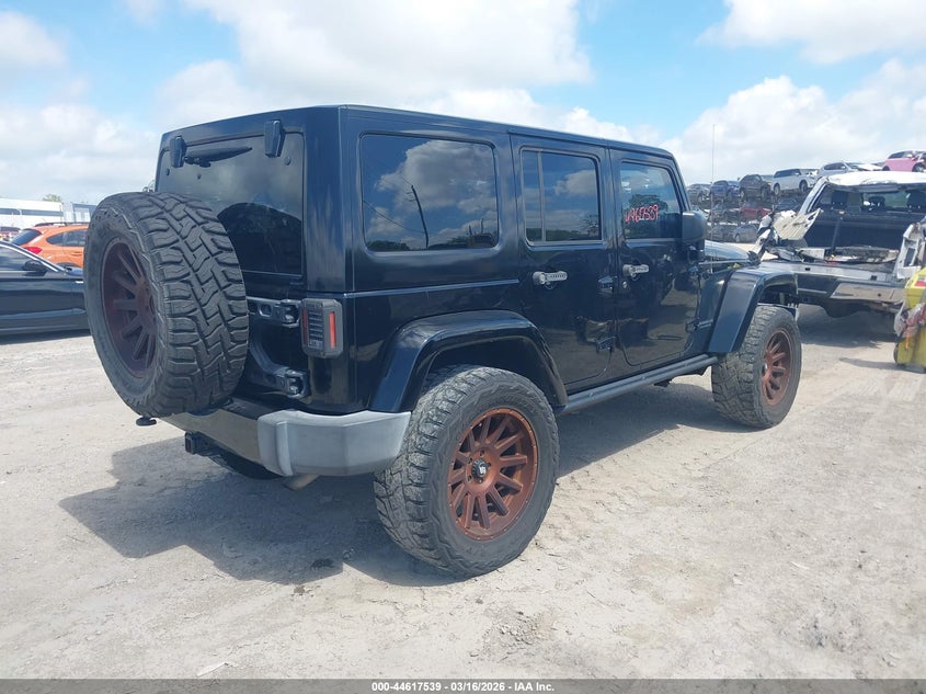 2015 Jeep Wrangler Unlimited Altitude